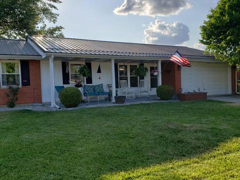 365 Cherokee Dr, Circleville, OH 43113 photo 1