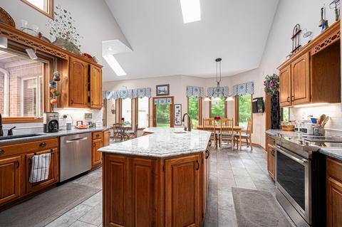 896 Christopher Dr, Marion, OH 43302 photo 49