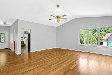 1020 W Washington St, Baltimore, OH 43105 photo 6