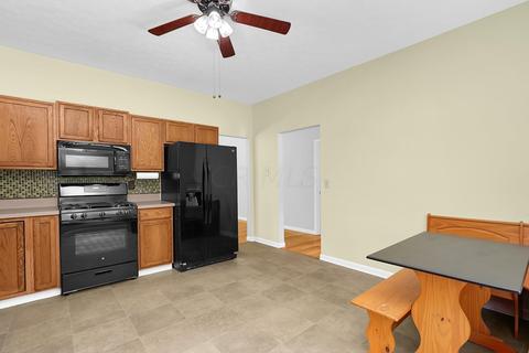 1020 W Washington St, Baltimore, OH 43105 photo 3