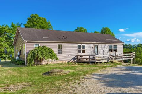 7598 Nosetine Rd, Roseville, OH 43777