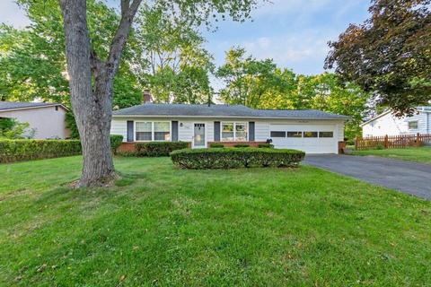 466 Delaware Ct, Westerville, OH 43081
