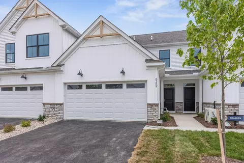 6389 Hamilton Woods Blvd, Columbus, OH 43081