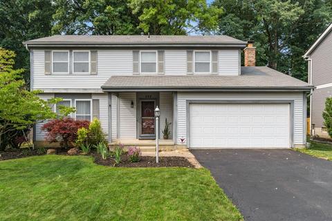552 Indian Summer Dr, Columbus, OH 43214