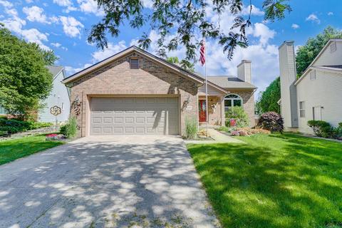 6315 Misty Cove Ln, Columbus, OH 43231