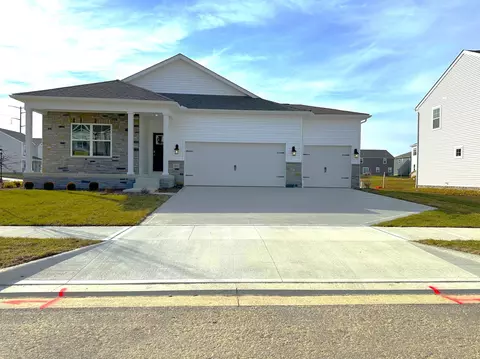 5841 Wynnewood Dr, Grove City, OH 43123