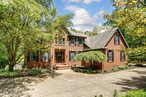 10167 Blue Jay Rd, Newark, OH 43056