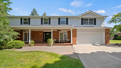 90 Colburn Ct, Worthington, OH 43085