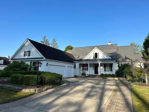 6954 Pine Valley Ln, Westerville, OH 43082