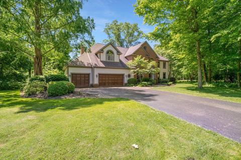 7673 Serenity Dr, Dublin, OH 43017