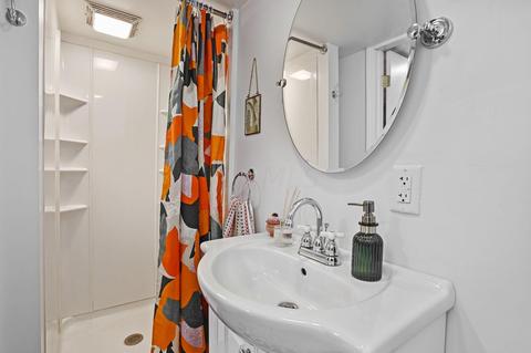 409 E Como Ave, Columbus, OH 43202 photo 31