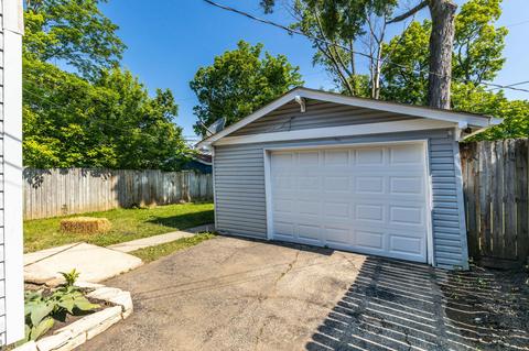 80 E Pacemont Rd, Columbus, OH 43202 photo 5