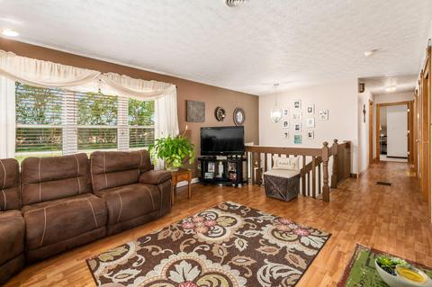 7275 Stout Rd, Circleville, OH 43113 photo 9