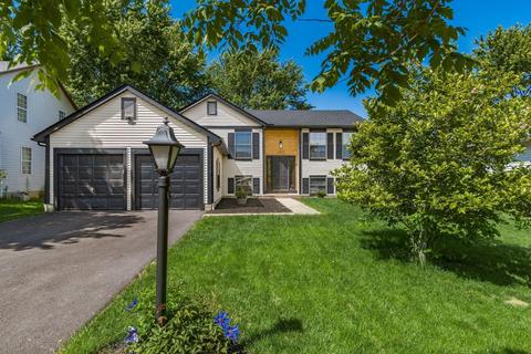 2412 Sundew Ave, Grove City, OH 43123