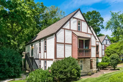 1577 Arlington Ave #1577B, Marble Cliff, OH 43212