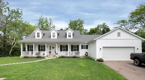8050 Clouse Rd, New Albany, OH 43054