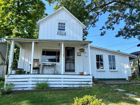 63 11th St, Lancaster, OH 43130
