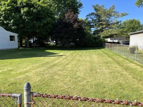 347 E Ohio St, Circleville, OH 43113 photo 4