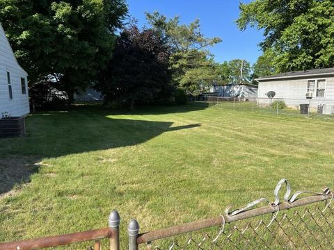 347 E Ohio St, Circleville, OH 43113 photo 3