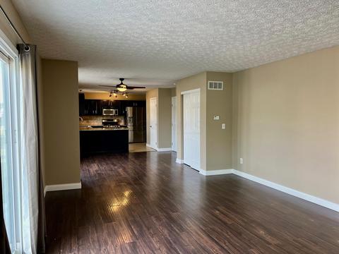 142 Harvard Loop, Delaware, OH 43015 photo 11