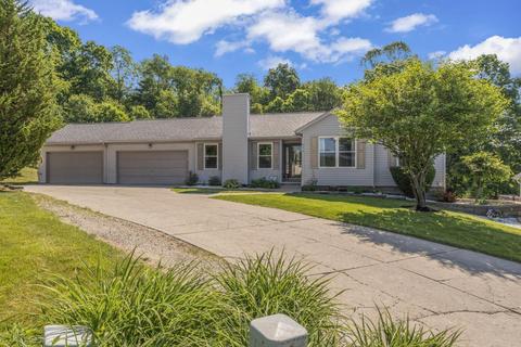 636 Fulla Ln, Heath, OH 43056