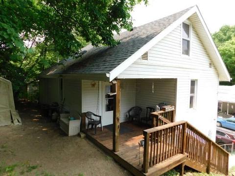 573 West St, Logan, OH 43138 photo 4
