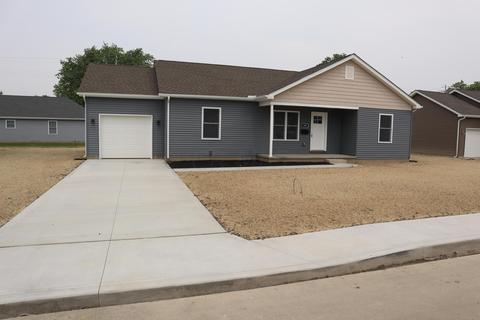 940 Vine St, Washington Court House, OH 43160