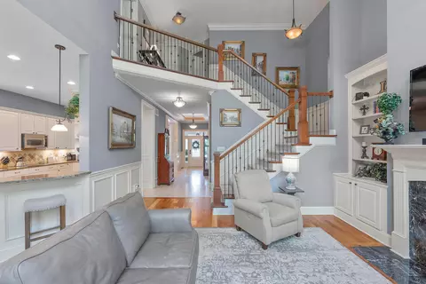 5716 Whispering Trl, Galena, OH 43021