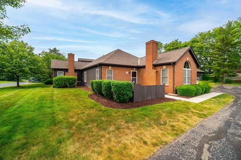 2630 Trotterslane Dr #10, Columbus, OH 43235