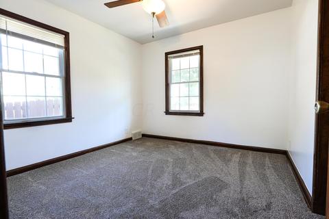 74 E Alcott Rd, Columbus, OH 43207 photo 14