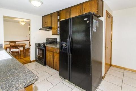 1739 Montego Dr, Springfield, OH 45503 photo 7