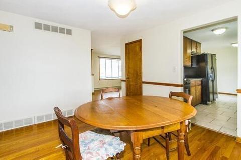 1739 Montego Dr, Springfield, OH 45503 photo 4
