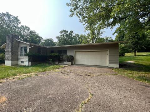 1401 N High St, Lancaster, OH 43130