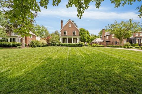 2040 Tremont Rd, Columbus, OH 43221