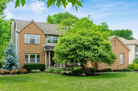 4655 Huntwicke Dr, Hilliard, OH 43026