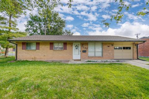 1732 Karen St, Lima, OH 45801