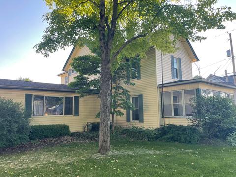 229 S Main St, Johnstown, OH 43031