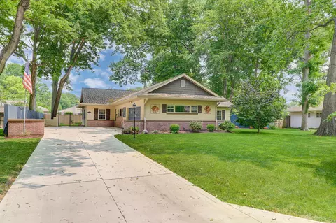 3044 Herrick Rd, Columbus, OH 43221