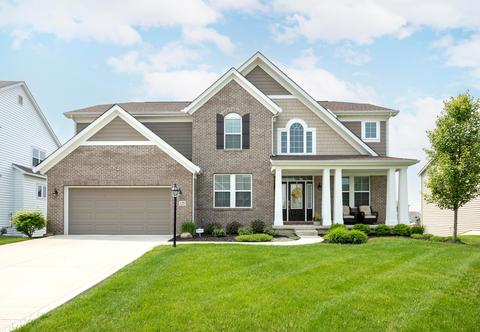 129 Black Raven Ct, Pickerington, OH 43147