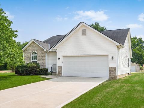 229 Carriage Pl, Canal Winchester, OH 43110