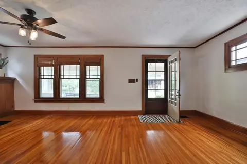269 E Tulane Rd, Columbus, OH 43202 photo 6