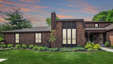 4280 Chaucer Ln, Upper Arlington, OH 43220