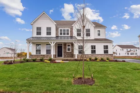 3211 Logsdon Loop, Delaware, OH 43015