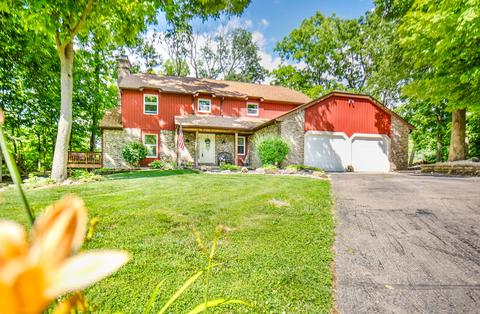 21530 Beechwood Rd, Circleville, OH 43113
