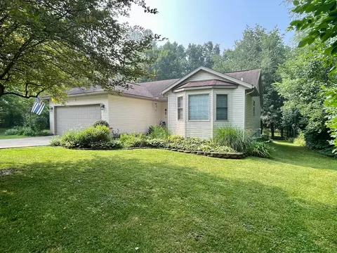 931 Winesap Dr, Howard, OH 43028