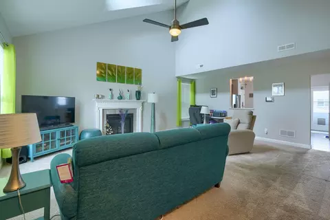 5683 Gingrey Rd, Dublin, OH 43016 photo 3