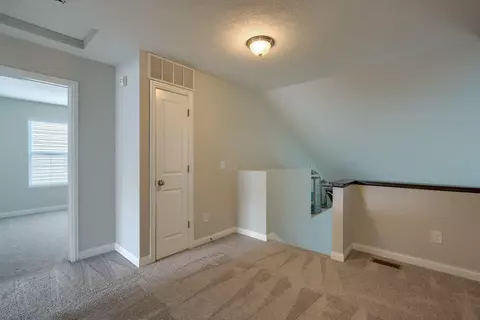 5683 Gingrey Rd, Dublin, OH 43016 photo 10