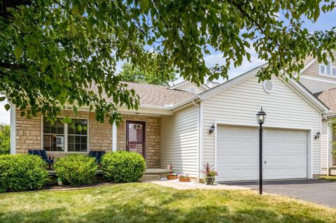 1145 Willow Oak Dr, Blacklick, OH 43004