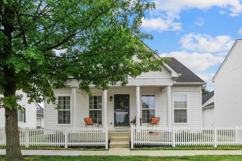 4492 Alameda Dr, Grove City, OH 43123
