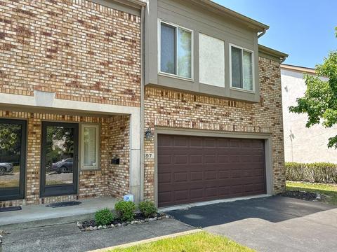 397 Fenway Rd, Columbus, OH 43214